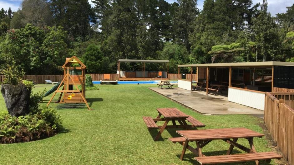 Sapphire Springs Holiday Park And Thermal Pools كاتيكاتي المظهر الخارجي الصورة